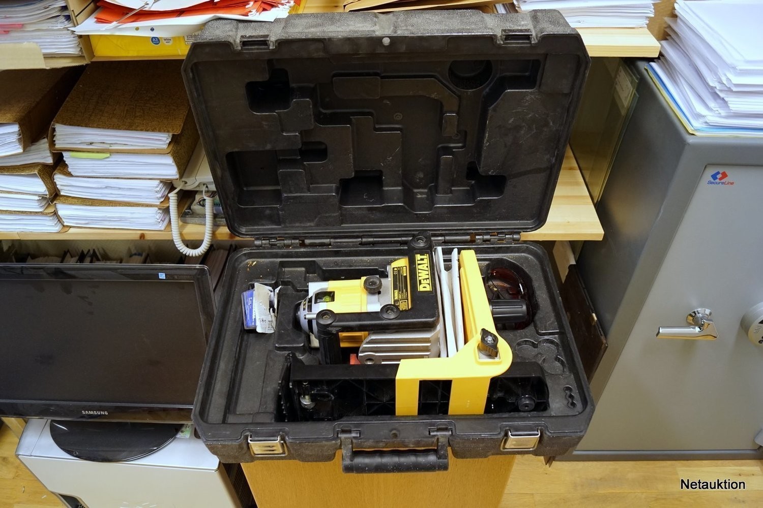 Netauktion Rotationslaser, Dewalt DW071xj