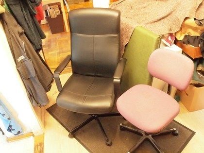 2st Kontorsstolar, hylla + bord