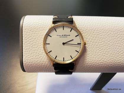 Klocka Guld/Svart, Axel & Rönne