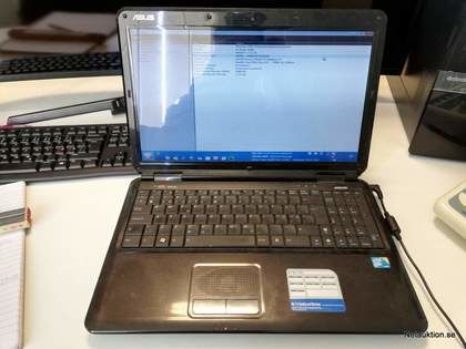 2st laptops, Asus och Toshiba