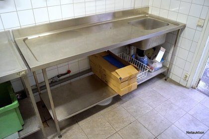 Diskbänk med blandare (2)
