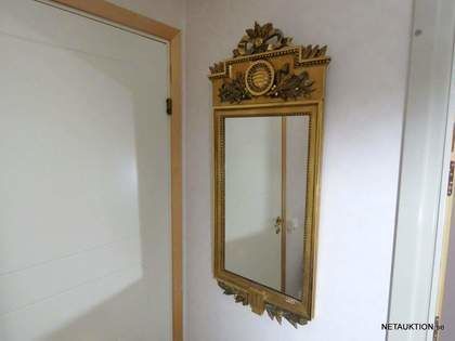 Förgylld spegel, gustaviansk stil