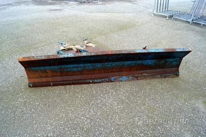 Plogblad till truck