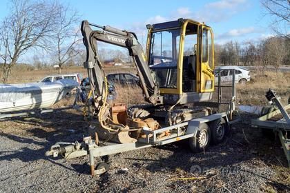 Minigrävare Volvo EC15B inkl trailer (DDP602)