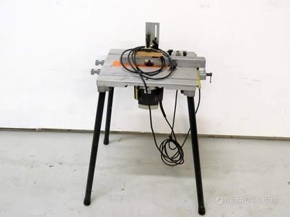 Fräsbord med överhandsfräs