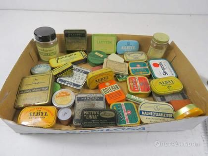 Äldre medicinburkar
