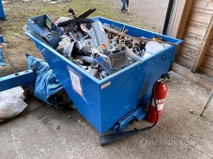 Tippcontainer, 900L (1)  UTGÅR