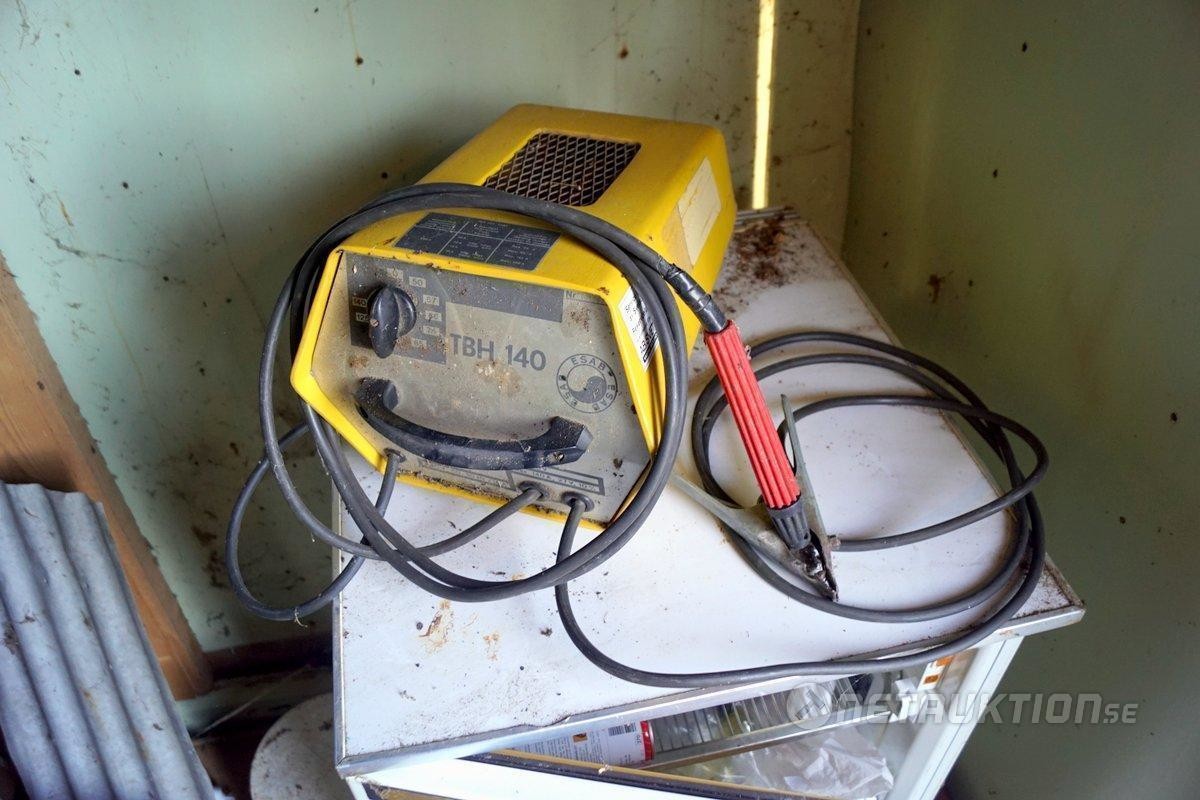 Netauktion Pinnsvets, Esab TBH 140