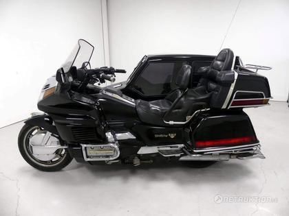 Honda GL 1500 GW (BME475) + sidovagn -91