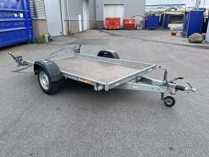 Tippbart släp (YFL777)