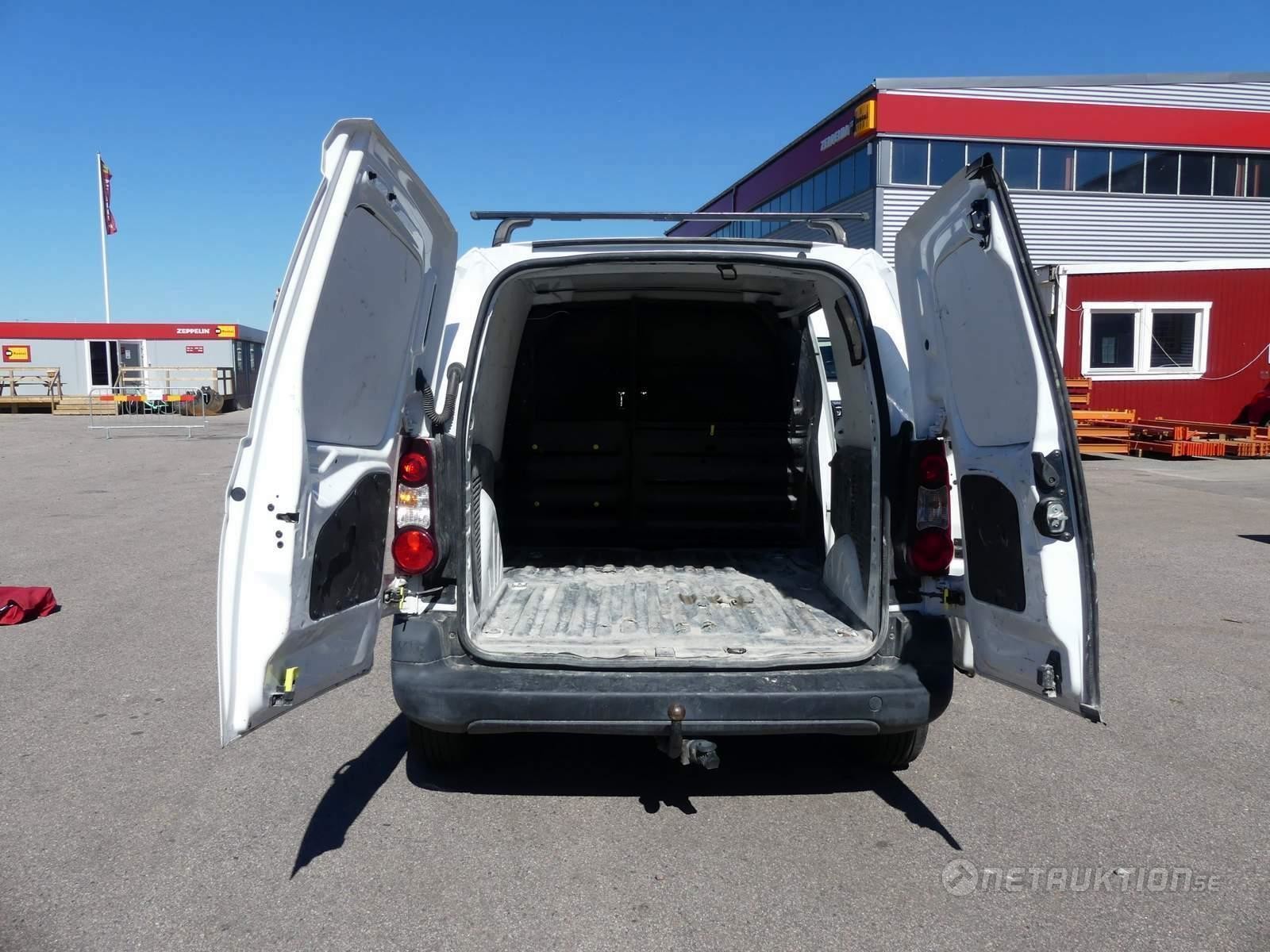 MANN INSPEKTIONSPAKET+CASTROL 5W-30 ÖL Passend Für CITROËN BERLINGO C4 1.6 HDI