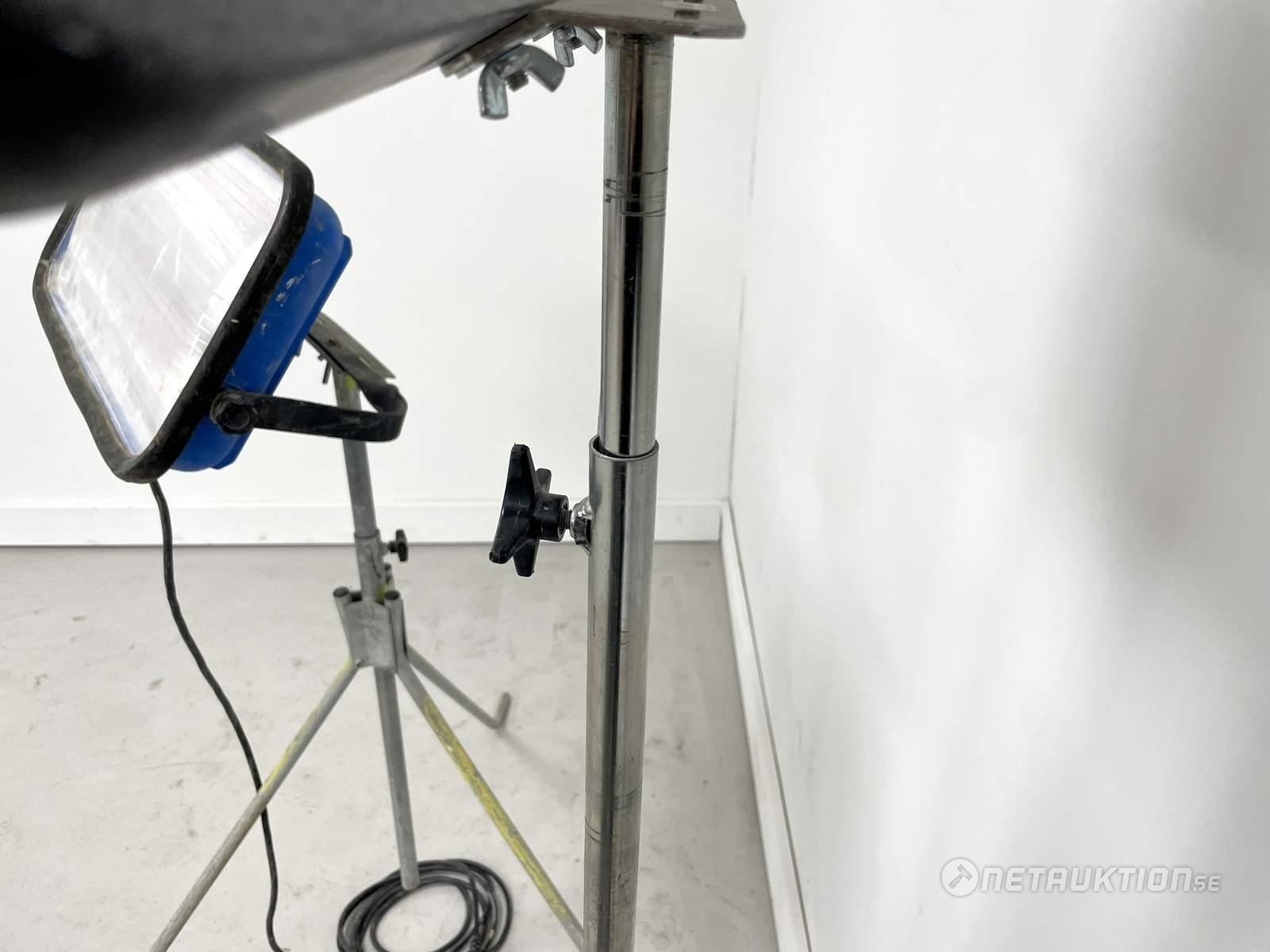 Netauktion - Arbetsbelysning med stativ (2)