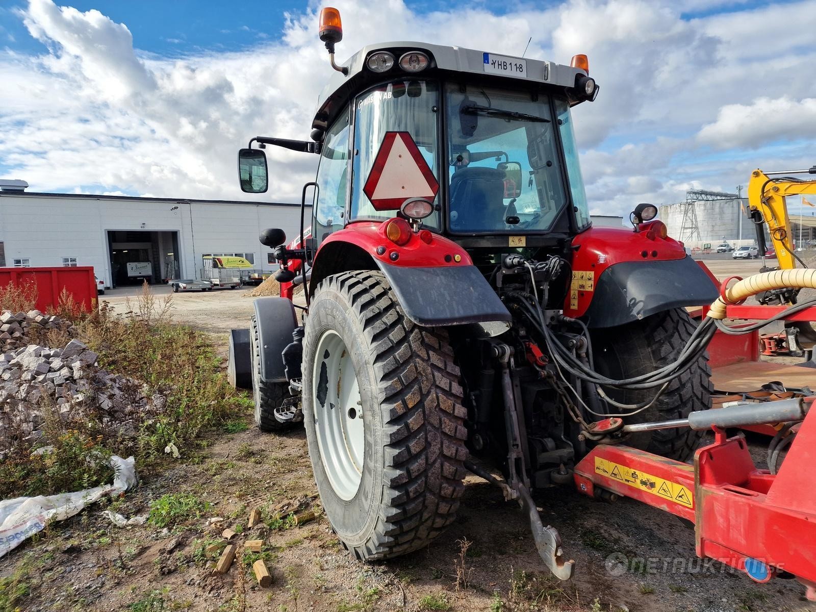 Netauktion - Traktor, Massey Ferguson -17 (YHB118)