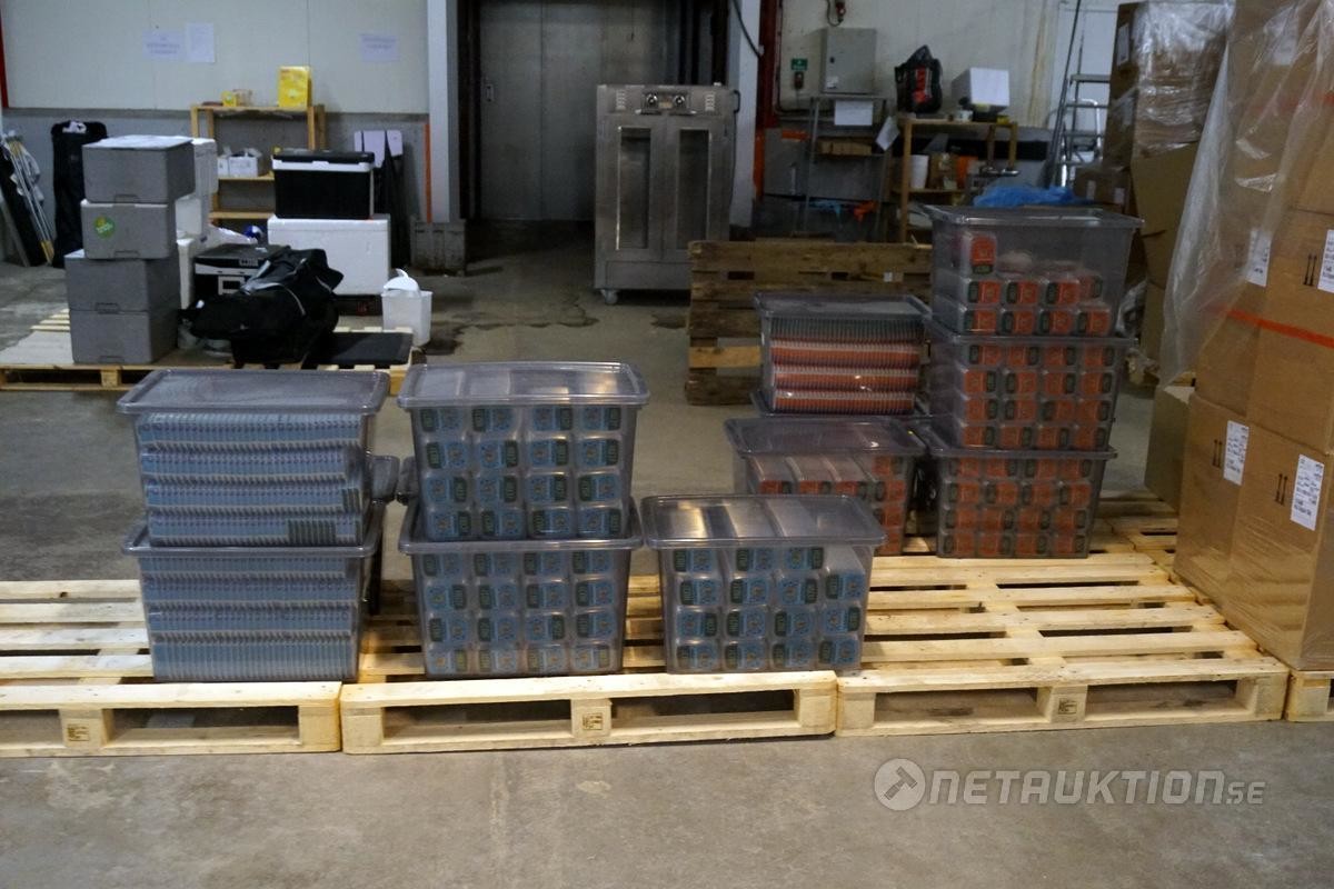 Netauktion Plastbackar med lock