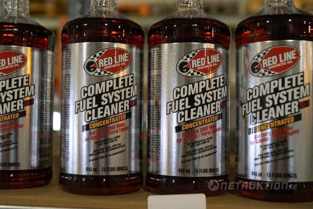 Netauktion Red Line complete fuel system cleaner