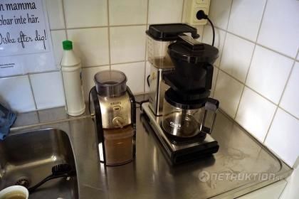 Kaffebryggare, kvarn & mikrovågsugn