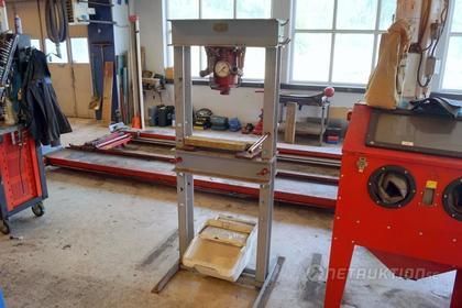 Verkstadspress 25 TON