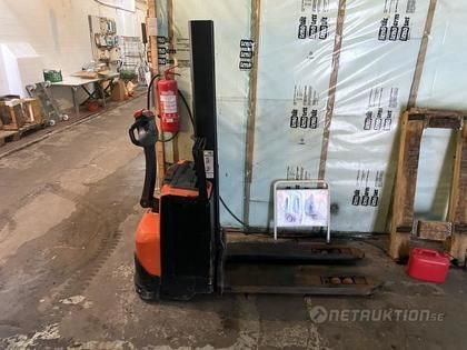 Elektrisk ledstaplare BT SWE080L -10