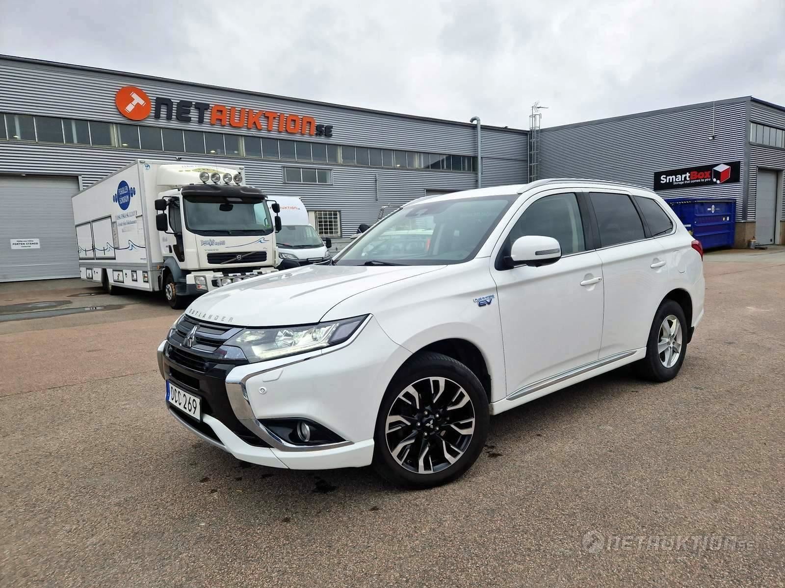 Mitsubishi Outlander P-HEV 2.0 (OCC269) -18 (1203006) - Hitta auktioner ...