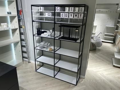 2st metallhyllor i svart
