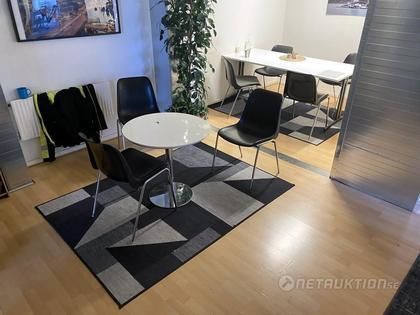 Fikabord och stolar