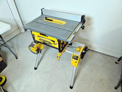 Bordcirkelsåg, Dewalt