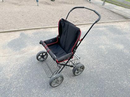 Barnvagn Brio  (1)