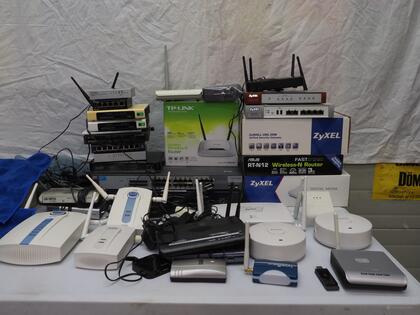 Nätverksutrustning, Switchar, routers, AP m.m.