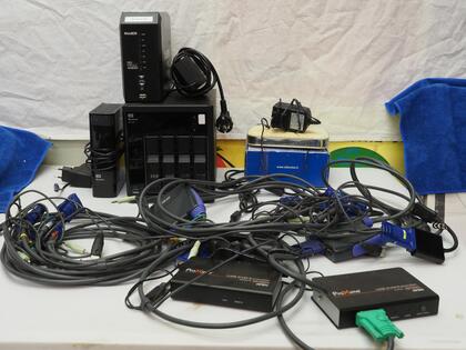 KVM-switchar, NAS, Switchar & fjärrstyrning på DIN-skena.