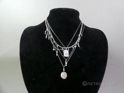 Halsband i silver, 5 st