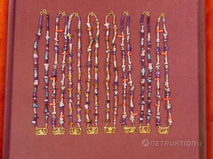Halsband i silver, 8 st