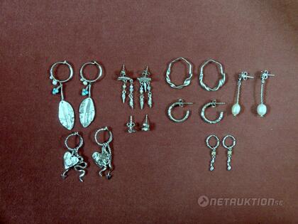 Örhängen i silver, 8 st Örhängen i silver, 8 st