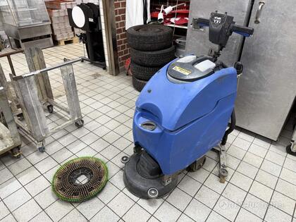 Skurmaskin Numatic