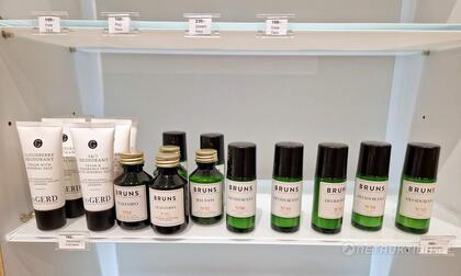 Deodorant, schampo, balsam, 18 delar