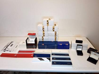 Klockboxar, Tissot ca 30st