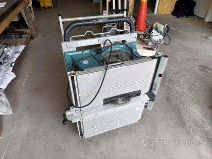 Bordssåg, Makita 2704