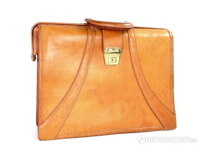 Default Title Text Default Alt Text