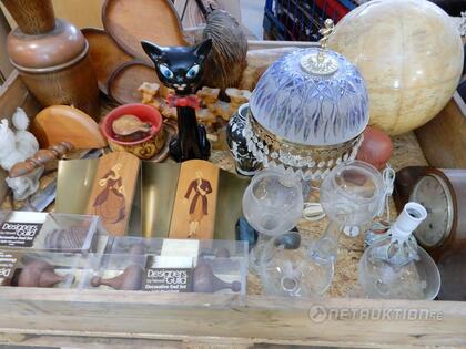 Prydnadsföremål & antikt mm Prydnadsföremål & antikt mm