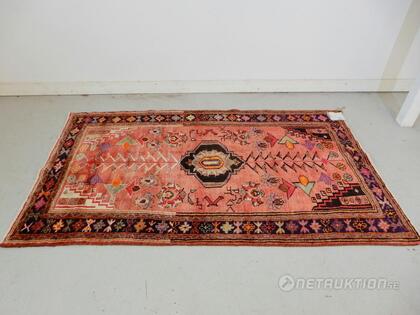 Handknuten matta, 200x120 cm