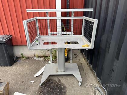 Arbetsbord i aluminium