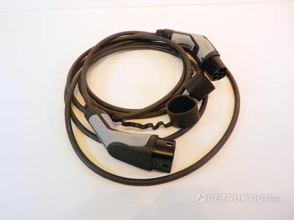 Laddkabel elbil (SÄLJS PÅ RINGÖN)