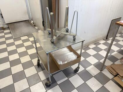 Bord RF + säckvagn