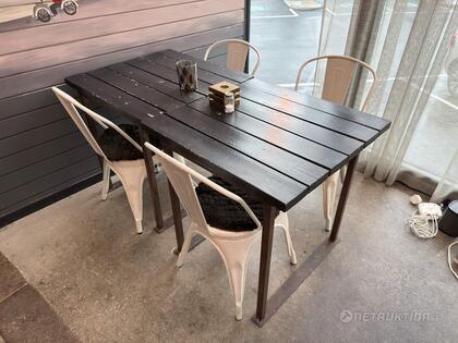 Bord + stolar  (3)