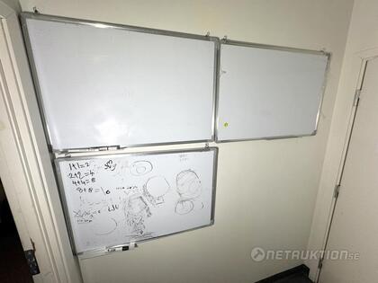 3 x whiteboard