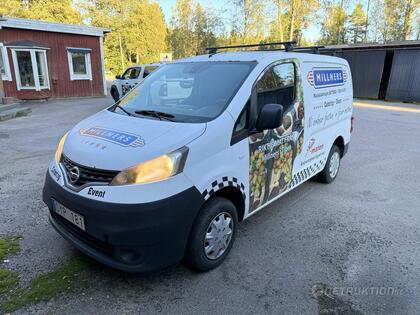 Nissan NV200 -11  (OYP181)