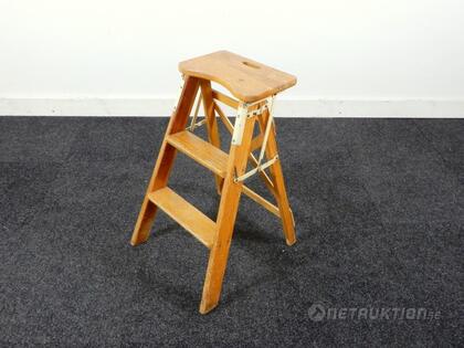 Default Title Text Default Alt Text