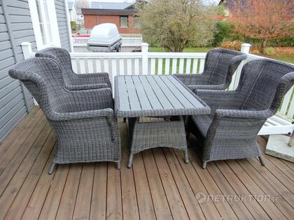 Default Title Text Default Alt Text