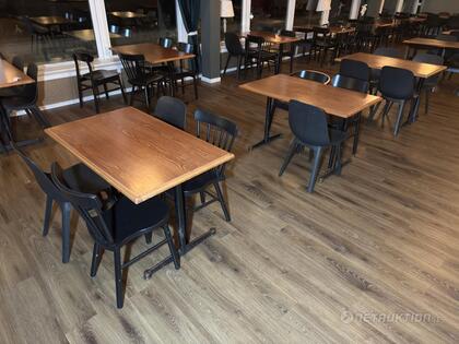 Bord 4-sits + stolar 3/11