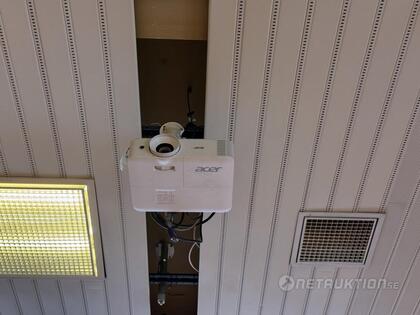 Projektor och duk, Acer