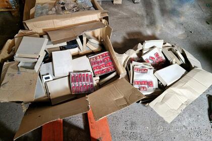 Parti med manschettknappar & bijouterier Parti med manschettknappar & bijouterier